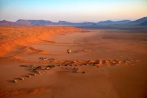 Ballooning over the Namib Desert